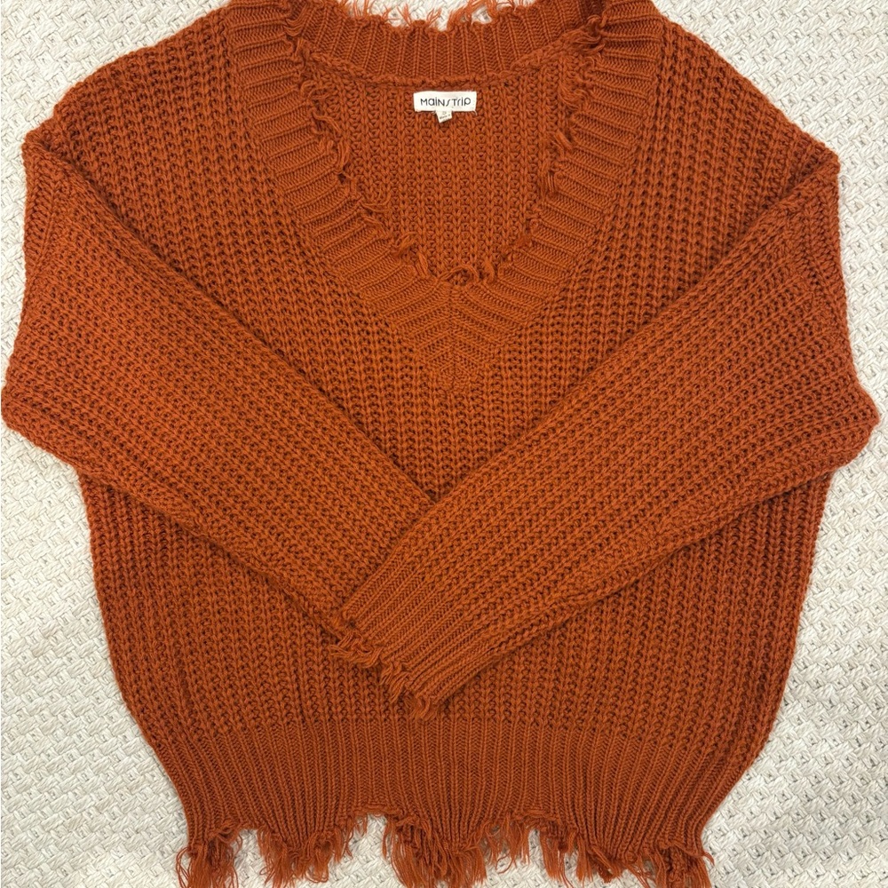 Main Strip Women's V-Neck Sweater in Rust Orange
